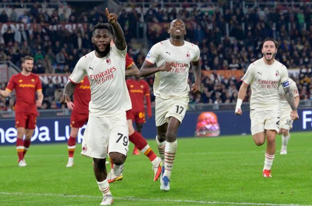 1635729162262068328.jpg Franck-Kessie-Roma-celeb.jpg